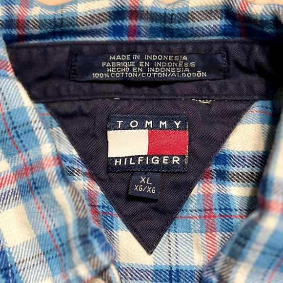 Vintage Tommy Hilfiger Button down Size XL - Picture 2 of 3